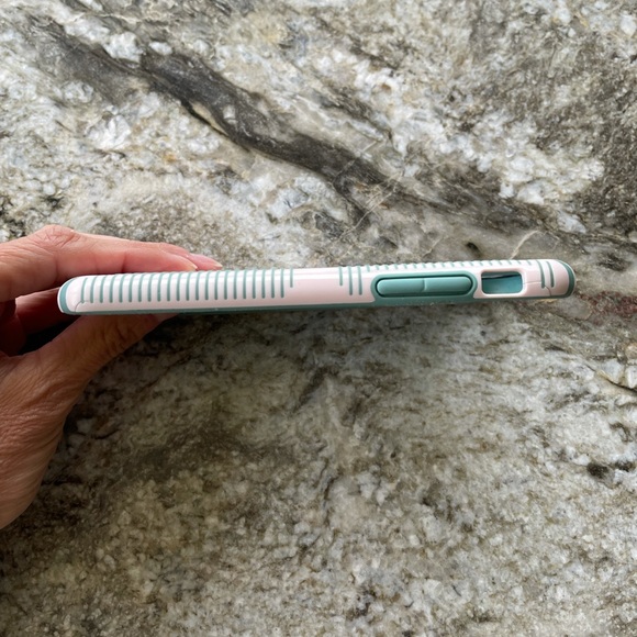 iPhone 7 Speck case - Picture 5 of 5